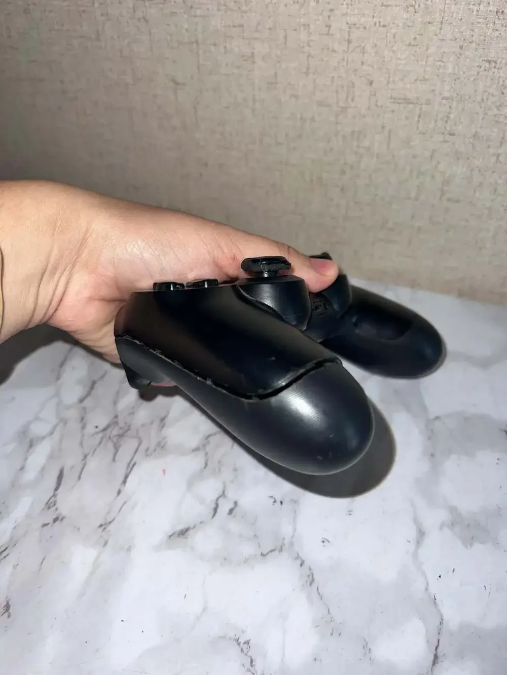 Sony PlayStation 4 DualShock 4 Wireless Controller - Black